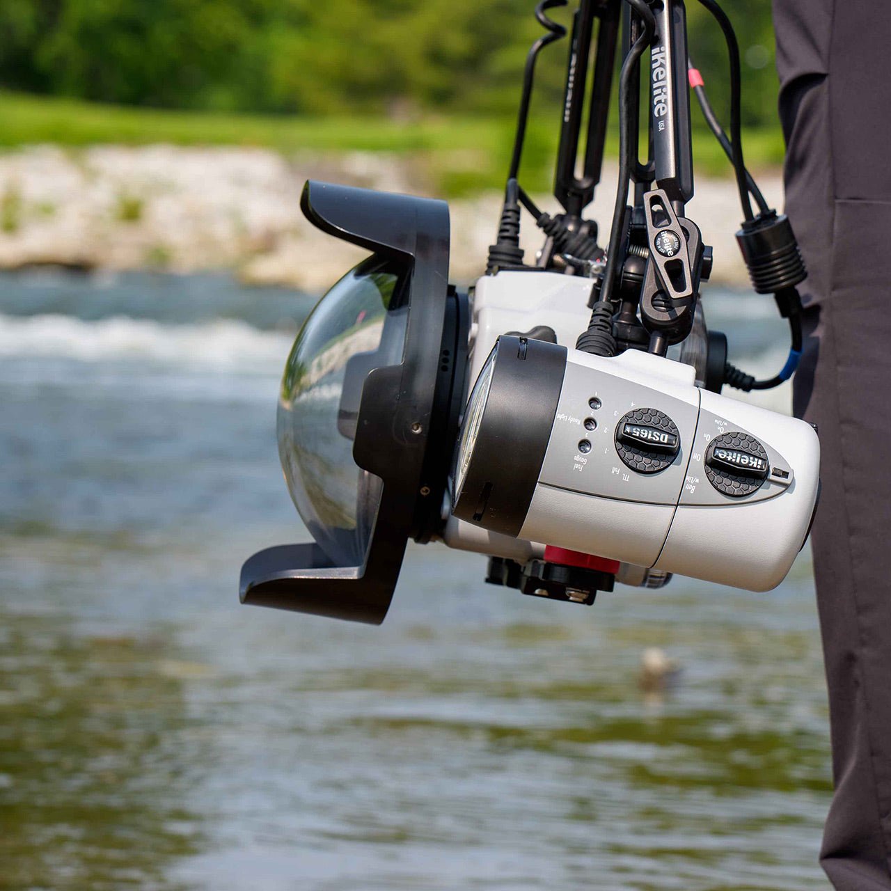 Ikelite Underwater Strobe DS165 Electrical TTL