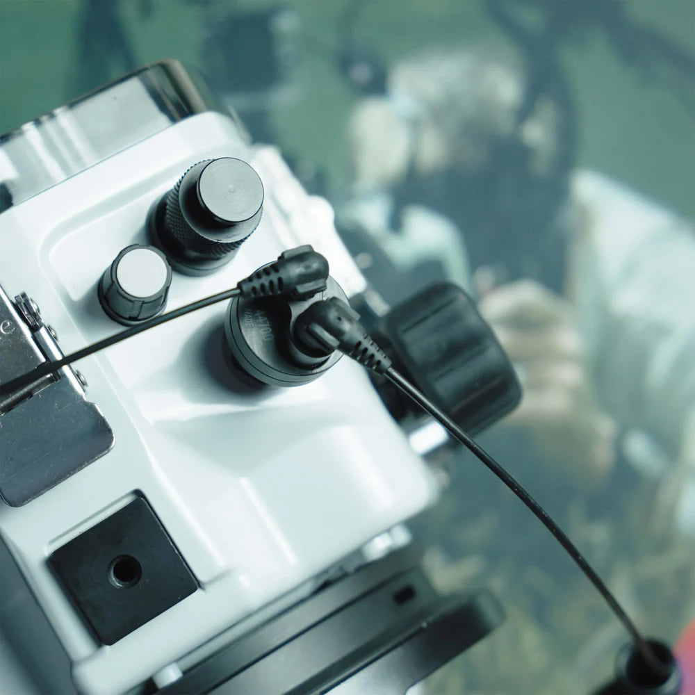 Ikelite Manual Fiber Optic Transmitter Gen 2