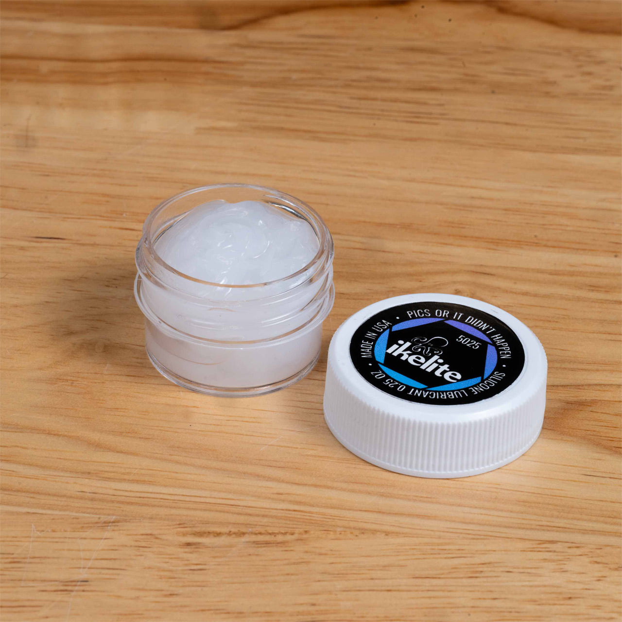 Ikelite O-Ring Grease Silicone Lubricant 7g Tub